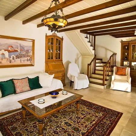 R&g Luxury Villa *