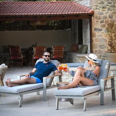 R&g Luxury Villa